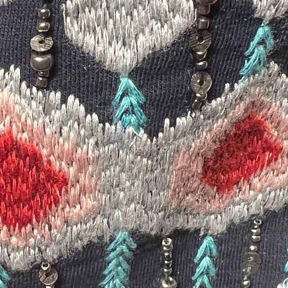 Soft Surroundings Embroidered Beaded Icelandic Style Sweatshirt Size Womens XL - Picture 5 of 8